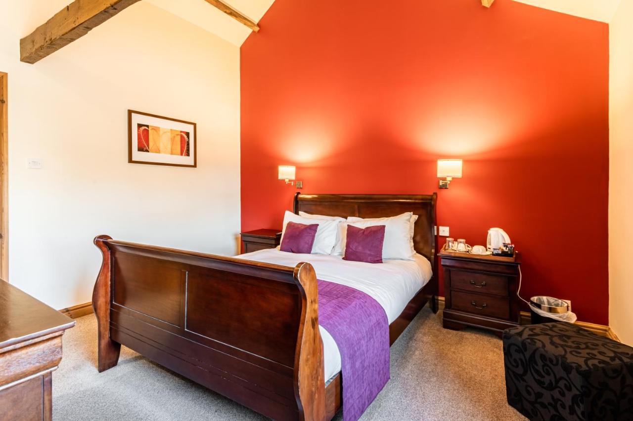 The Village Inn Longframlington Экстерьер фото